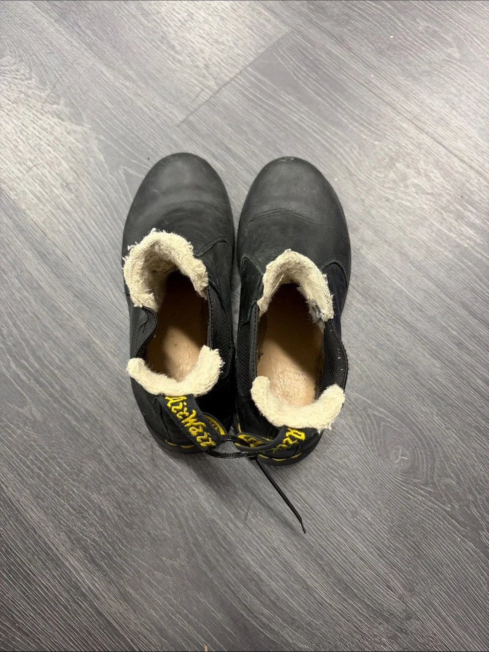 Dr. Martens Black Leather Fleece-Lined Chukka Boots